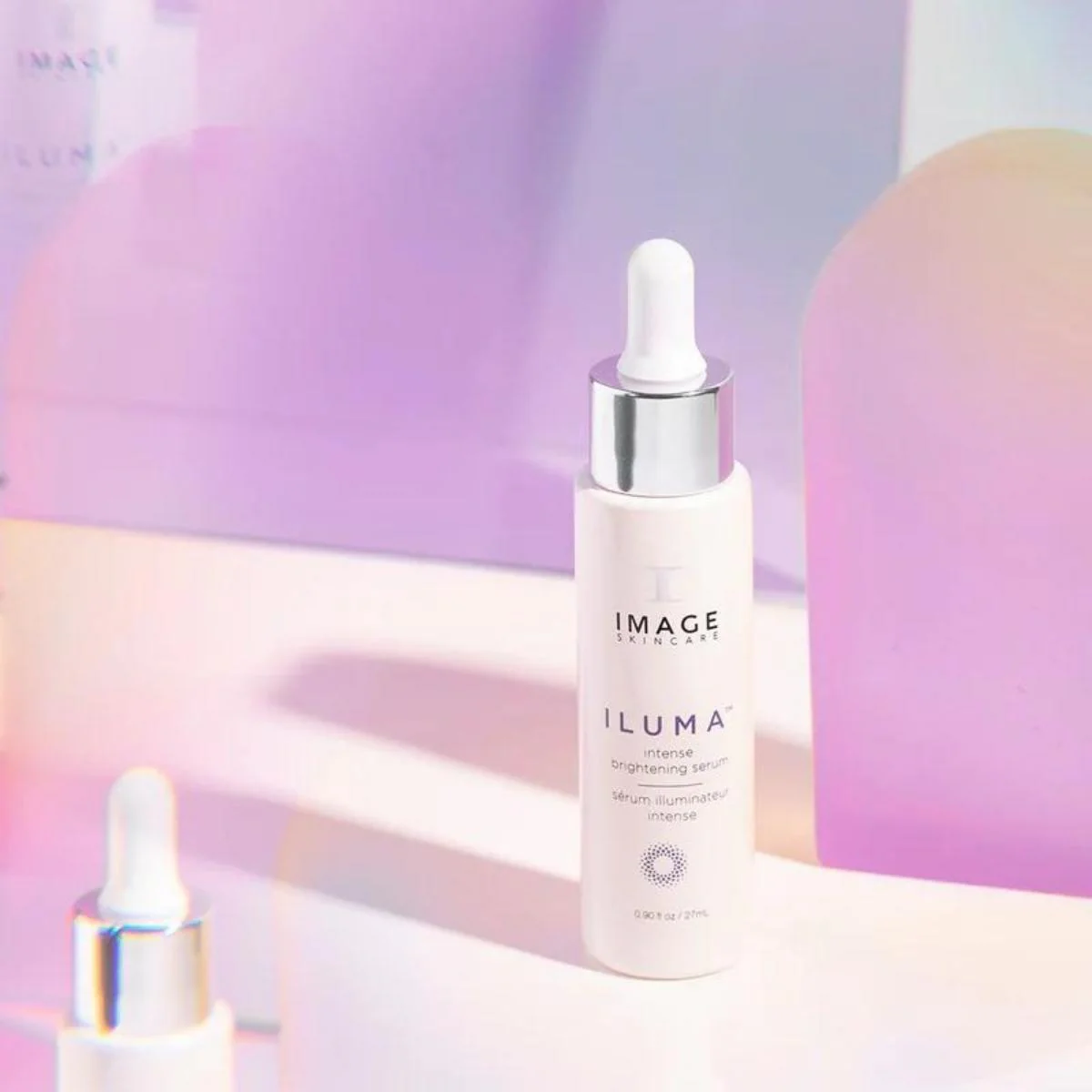 IMAGE Skincare Iluma Intense Brightening Serum - Image 5