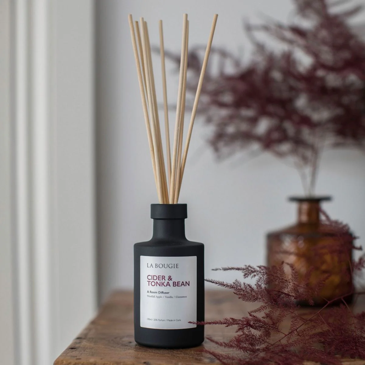 La Bougie Cider & Tonka Bean Diffuser - Image 2