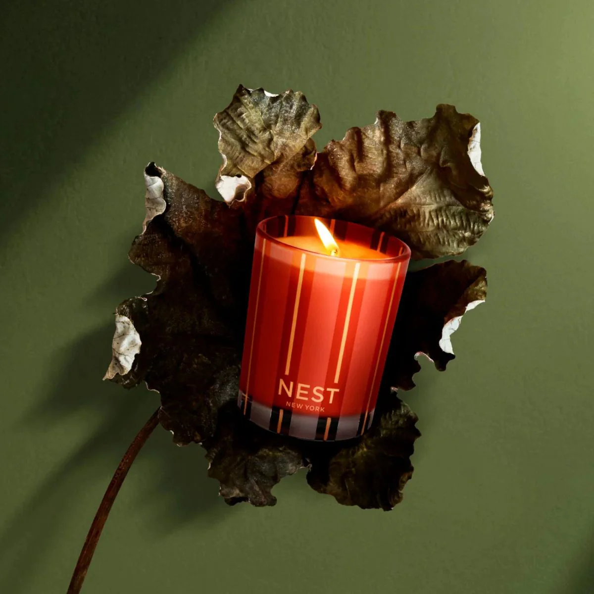 NEST New York  Pumpkin Chai Votive Candle - Image 2