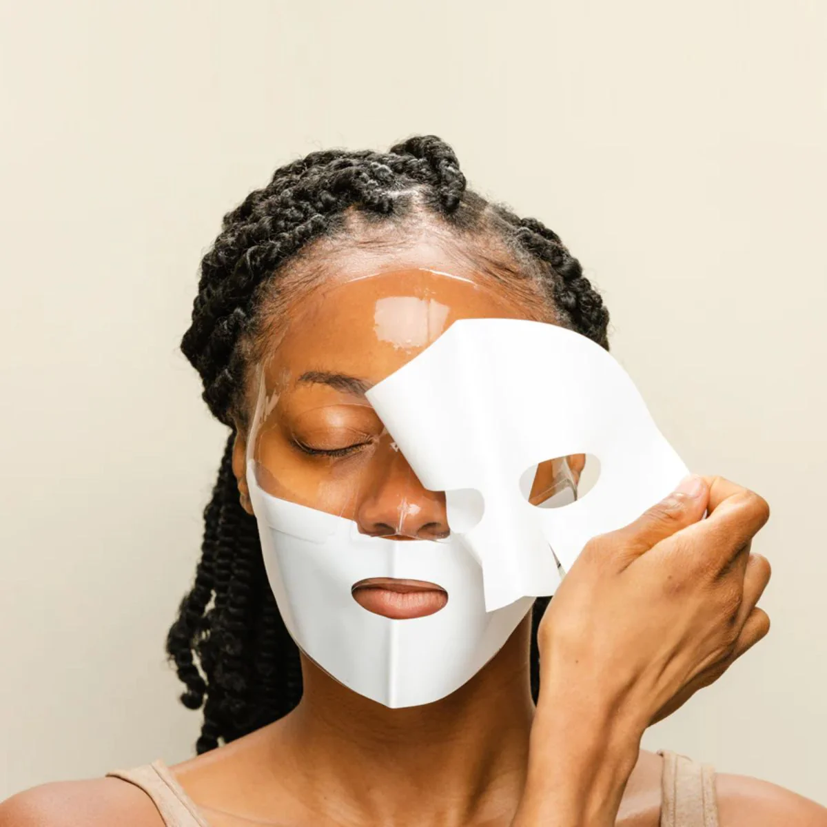 OMNILUX Hydrogel Facial Mask with Hyaluronic Acid - Image 2